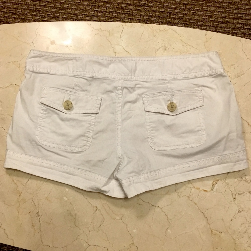 White Express Button-Front Shorts - Picture 2 of 4